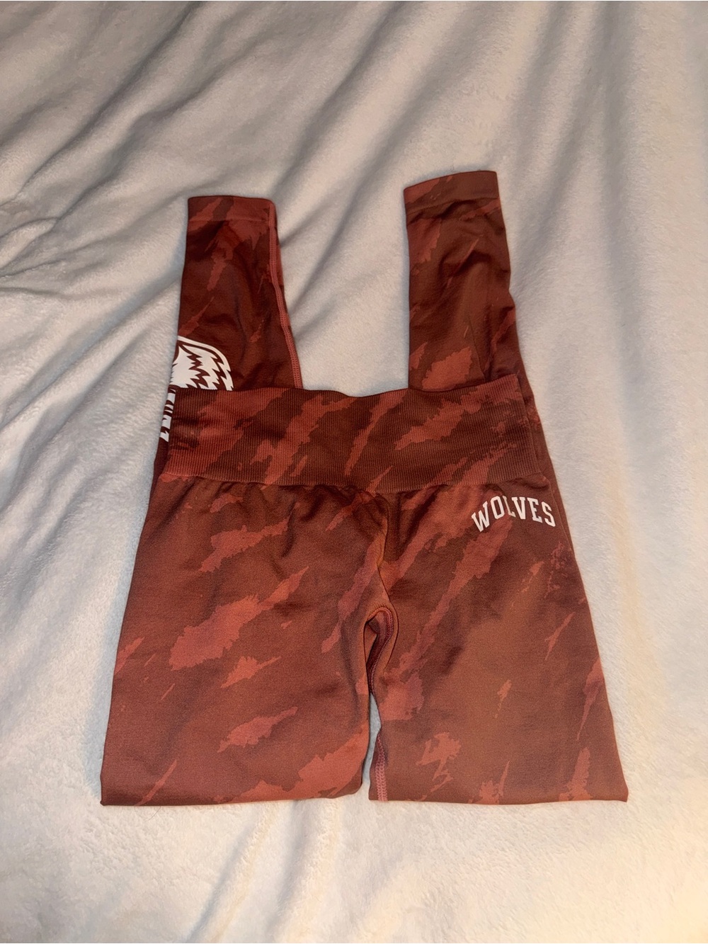 Darc Sport Rust Camouflage Leggings with 'WOLVES' Logo